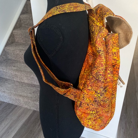 Taaluma Totes Tanszania Backpack - Picture 5 of 8